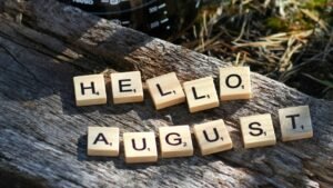 Why Italy “Shuts Down” in August — and What It Means for Property Buyers